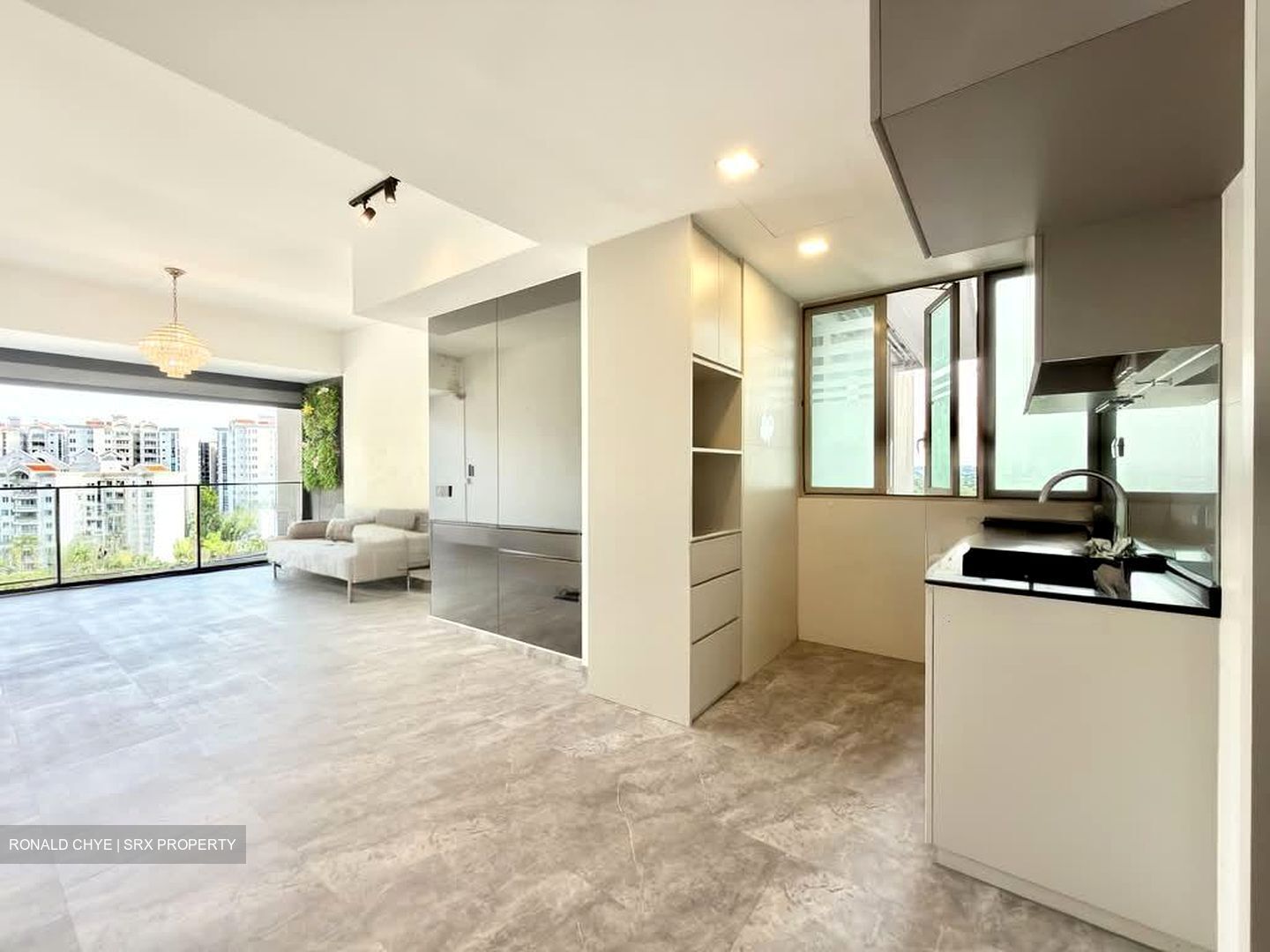 Livia (D18), Condominium #558590391